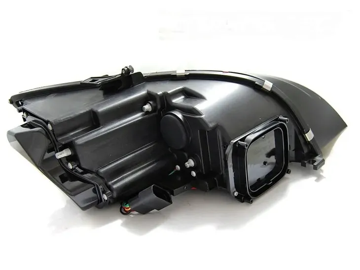 lampy-audi-tt-06-10-8j-daylight-led-dynamic-zarowki-h7-h1-super-efekt-rodzaj-swiatel-mijania-tradycyjne-halogenowe