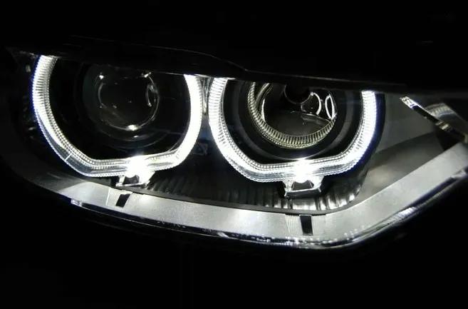 lampy-przednie-bmw-f30-f31-11-15r-ringi-led-do-jazdy-dziennej-depo
