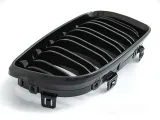 grill-nerki-bmw-1-e87-e81-07-11r-polysk-double-numer-katalogowy-czesci-grbmd9