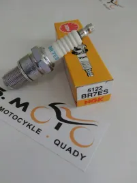 swieca-zaplonowa-ngk-br7es