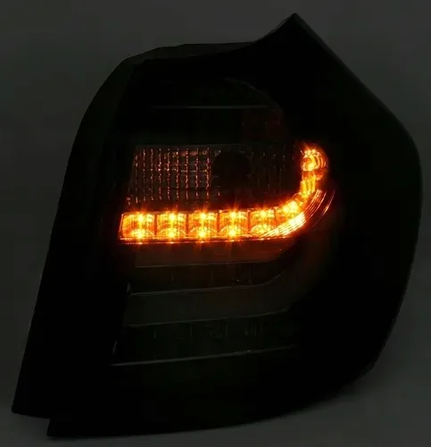 lampy-bmw-1-e87-e81-04-07r-black-led-bar
