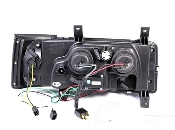 lampy-vw-transporter-t4-90-03r-dayline-led-chrom-wersja-europejska