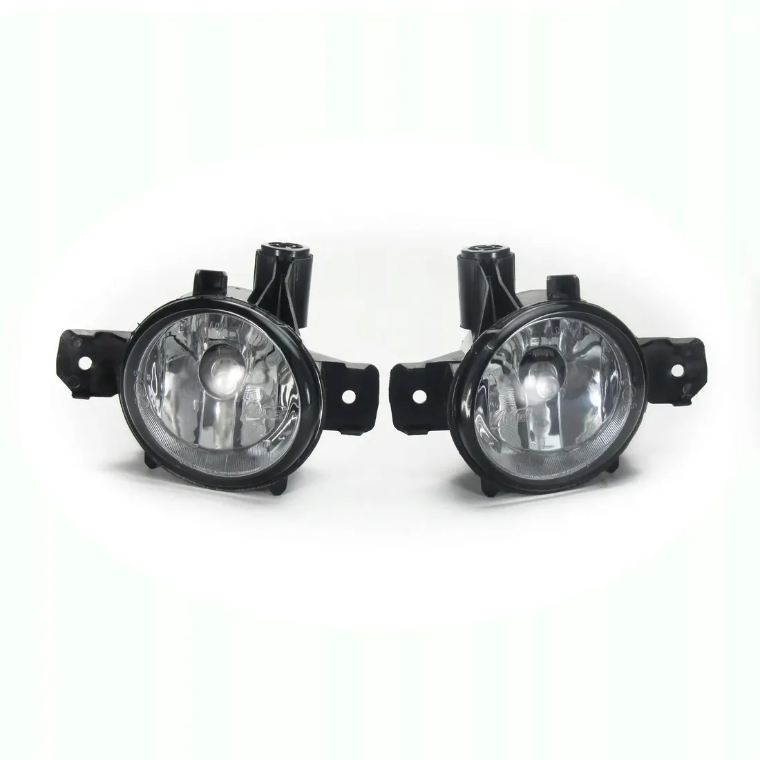 halogeny-bmw-1-e81-e82-e87-x1-e84-x3-e83-x5-e70-zarowki-gratis