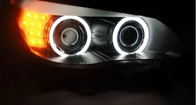 lampy-reflektory-bmw-e60-e61-03-07-ccfl-black-led-strona-zabudowy-lewe-prawe