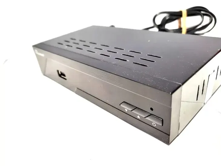 2-x-tuner-dekoder-tv-naziemnej-hd-dvb-t-dvb-t2-h-265-zlacza-hdmi-rj-45-scart-euro-usb-zlacze-antenowe