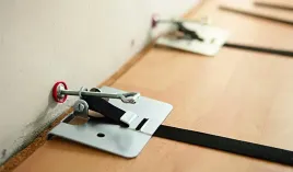 2-x-scisk-tasmowy-do-ukladania-podlog-4m-svh400-bessey