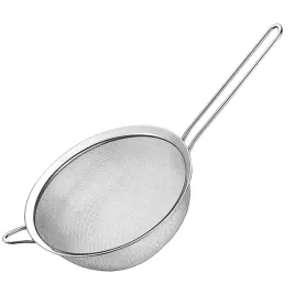 sitko-kuchenne-stal-nierdzewna-cedzak-z-uchwytem-18cm-do-przesiewania