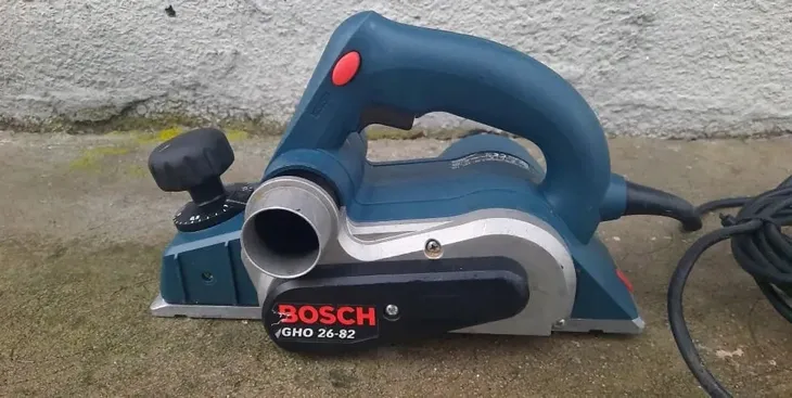 2-x-strug-gho-26-82-d-710w-bosch-stan-nowy-marka-bosch