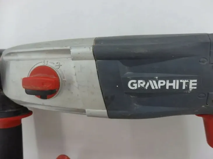 2-x-graphite-mlotowiertarka-sds-720w-58g527-napiecie-zasilania-230-v