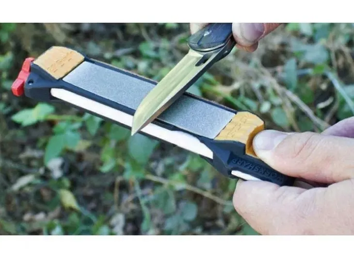work-sharp-guided-field-sharpener-uniwersalna-ostrzalka-5-w-1-waga-z-opakowaniem-0-2-kg