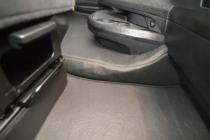 dywaniki-prestige-line-iveco-s-way-stan-nowy-kolor-czarny