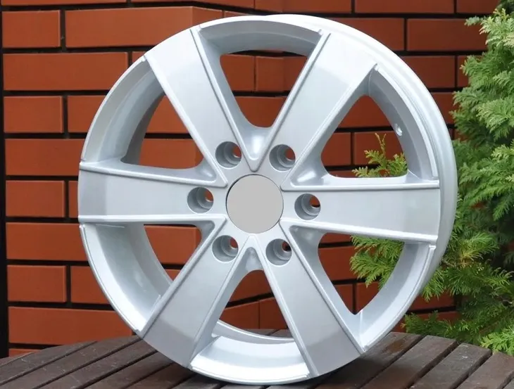 felgi-16-vw-crafter-liczba-felg-w-ofercie-4-szt