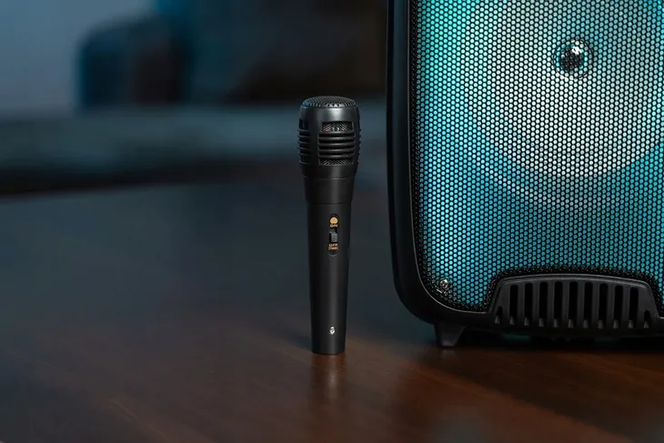 2-x-flamezilla-karaoke-bluetooth-mp3-fm-1000w-mikrofon-moc-20-w