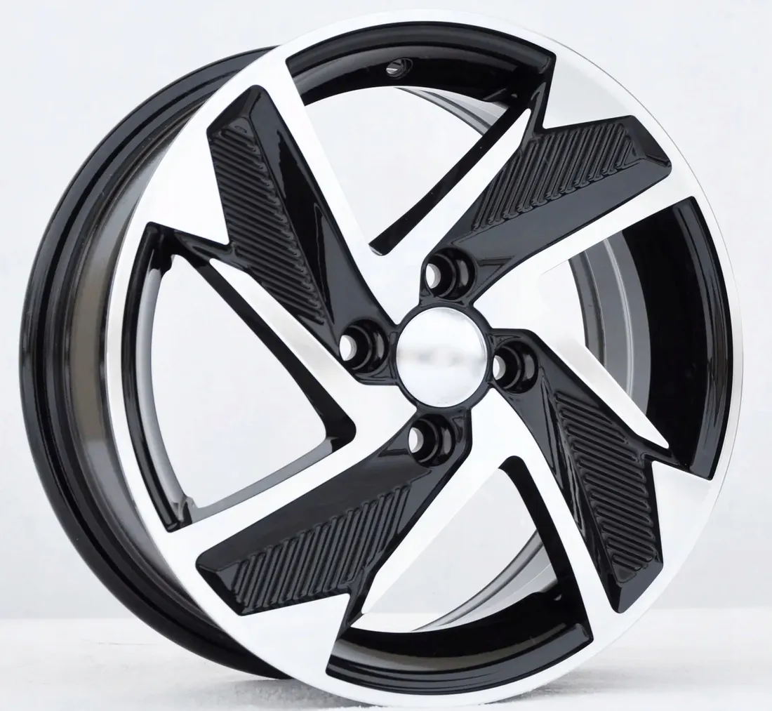 felgi-15-mitsubishi-star-stan-nowy