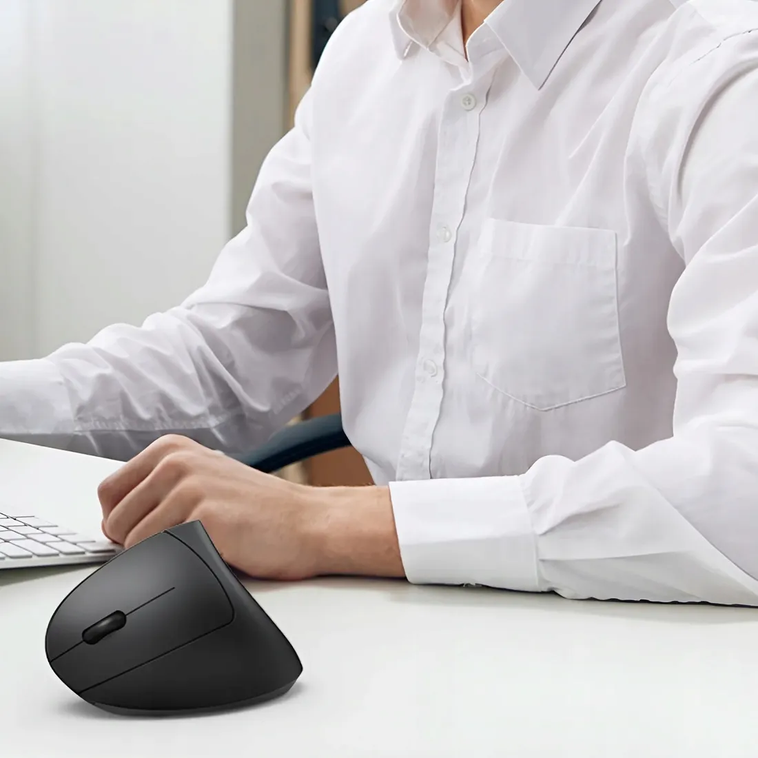 myszka-pionowa-dla-leworecznych-bezprzewodowa-wertykalna-cicha-mysz-baterie-stan-nowy