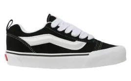 buty-vans-knu-skool-over-black-true-white-vn0009qc6bt-38