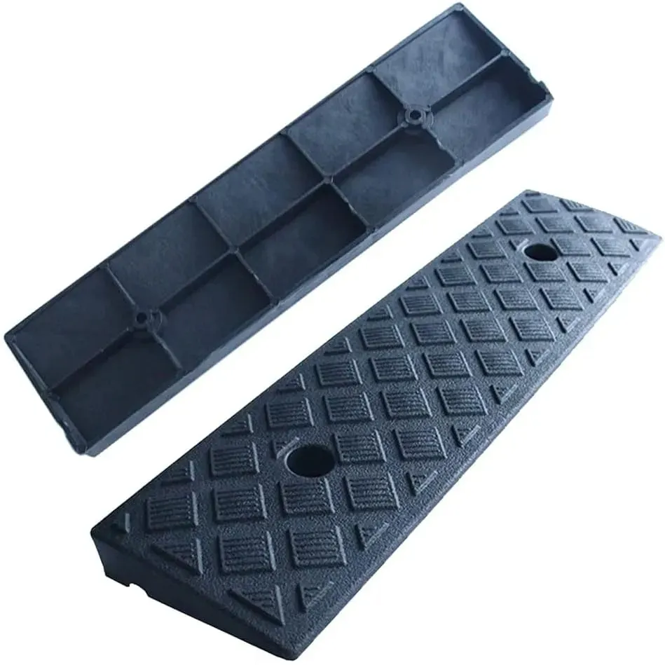 najazd-pod-kraweznik-podjazd-kraweznikowy-kablowy-rampa-gumowy-wjazd-3cm-stan-nowy