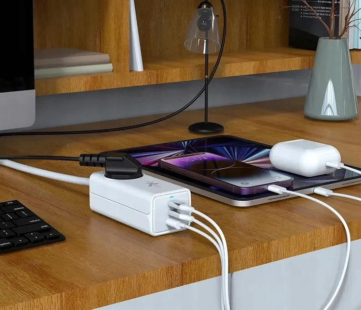 ladowarka-sieciowa-gan-evo-65w-2-xusb-c-usb-230v-waga-z-opakowaniem-0-08-kg