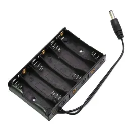 pojemnik-koszyk-na-baterie-6x-aa-r6-plaski-wtyk-dc