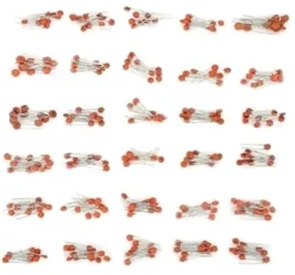 zestaw-kondensatorow-ceramicznych-30-x-10-wartosci