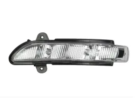 kierunkowskaz-lewy-led-w-lusterku-do-mercedes-e-w211-cls-c219-s-w221