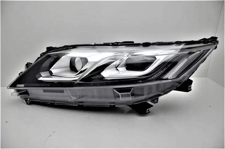 mitsubishi-eclipse-cross-od-2018-reflektor-lewy-n-strona-zabudowy-lewa