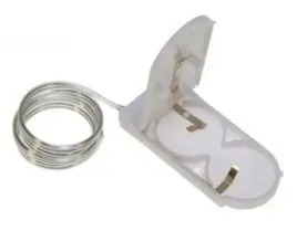 koszyk-pojemnik-na-baterie-cr2032-bialy-wylacznik