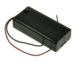 koszyk-na-baterie-pojemnik-2x-aa-r6-wylacznik-2r6