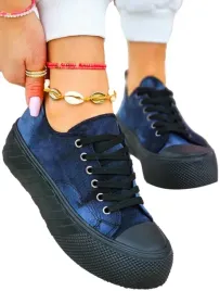 modne-czarne-trampki-na-platformie-love-vanes-41