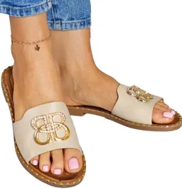 eleganckie-bezowe-klapki-damskie-z-ozdoba-bulgari-39