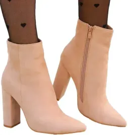 klasyczne-bezowe-zamszowe-botki-na-obcasie-elegance-41