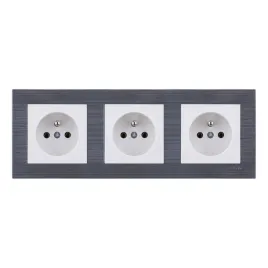 exen-3x-gniazdo-elektryczne-z-u-biale-ramka-comfort-magnetyczny-szary