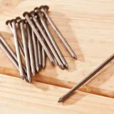 gwozdzie-budowlane-6x200-czarne-gladkie-uniwersalne-5kg-srednica-6-mm