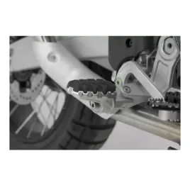 podnozki-evo-sw-motech-frs-13-112-10200-do-aprilia