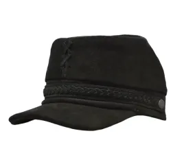 czapka-skorzana-konfederatka-2-4-czarna-zamsz-witleather-pl-producent