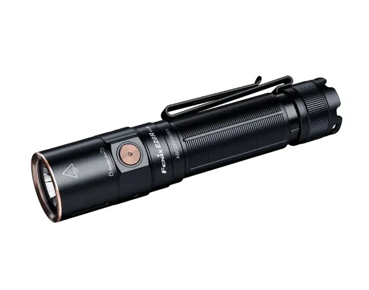 latarka-diodowa-fenix-e28r-v2-0-waga-128-g