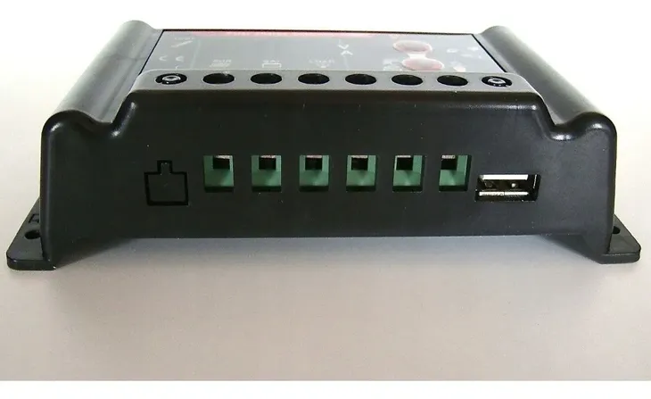 kontroler-pwm-regulator-solarny-20a-programowalny-kod-producenta-sl-02