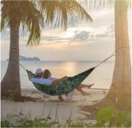 hamak-dwuosobowy-z-moskitiera-hustawka-kamuflaz-moro-turystyczny-200kg-duzy