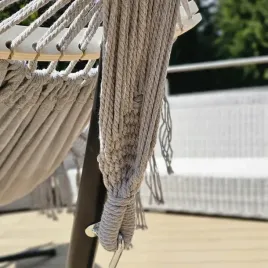 duzy-hamak-ogrodowy-boho-szary-z-drazkiem-2-osobowy-310-x-150cm