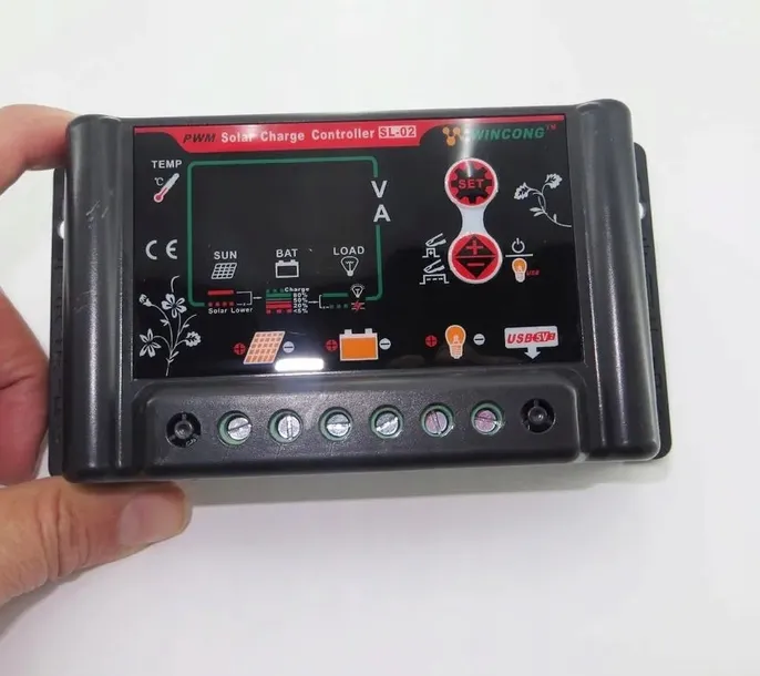 kontroler-pwm-regulator-solarny-20a-programowalny-stan-nowy