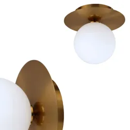 minimalistyczny-kinkiet-roma-z-mlecznym-szklanym-kloszem-light-prestige