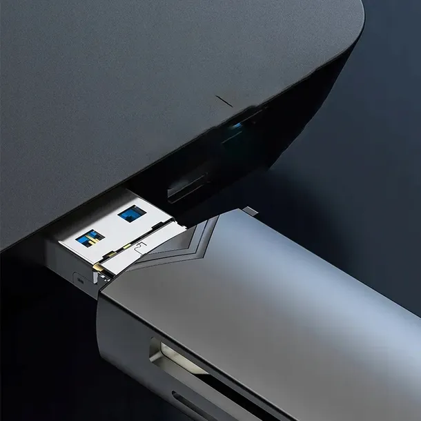 czytnik-kart-6w1-adapter-usb-usb-c-sd-microsd-ce-stan-nowy-kod-producenta-czytnik-kart-6w1-adapter-usb-usb-c-sd-microsd