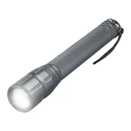 techniczna-latarka-led-10w-cree-led-aluminiowa-ip65-zasieg-300m