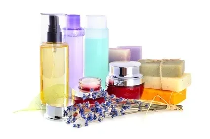 miraculum-mgielka-do-ciala-100ml-rose-glow-marka-miraculum