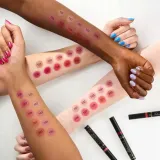 essence-pomadka-the-slim-stick-101-marka-essence
