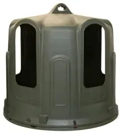 pasnik-na-baloty-dla-cielat-i-koni-5-stanowisk-kerbl