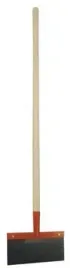 skrobaczka-do-podlogi-30-cm-z-trzonkiem-kerbl
