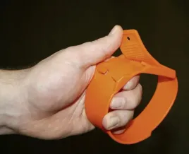 opaska-identyfikacyjna-z-tworzywa-37-cm-pomaranczowa-kerbl