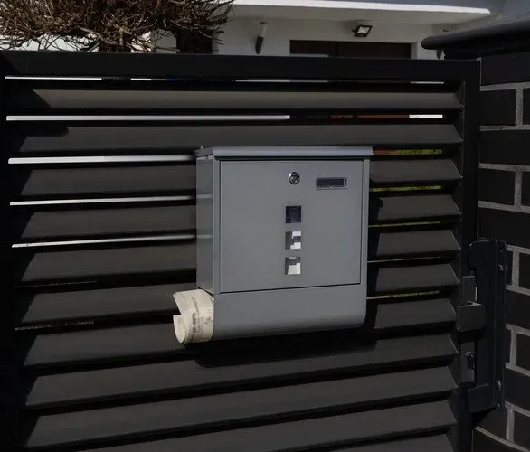 skrzynka-na-listy-stan-opakowania-oryginalne