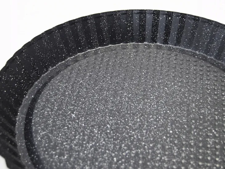 forma-do-tarty-meyerhoff-28-srednica-28cm-material-metal